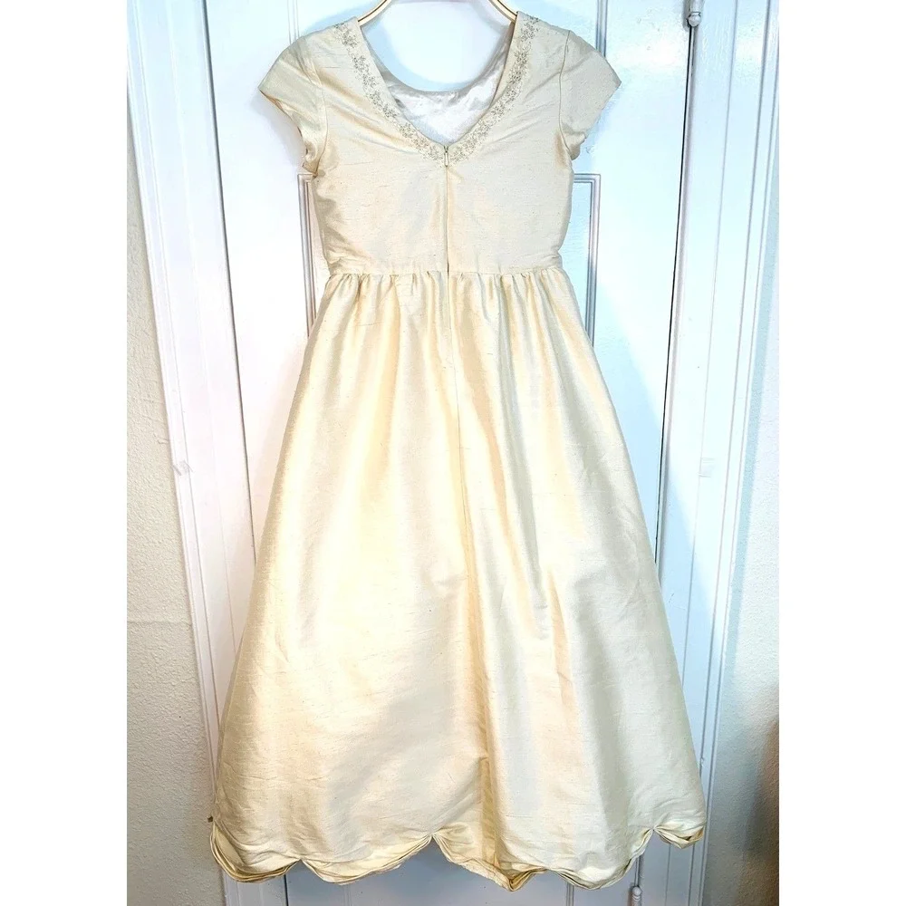 Ivory Duponi Silk Girls Formal Dress 10 Flower Girl Scalloped Cinderella Hem